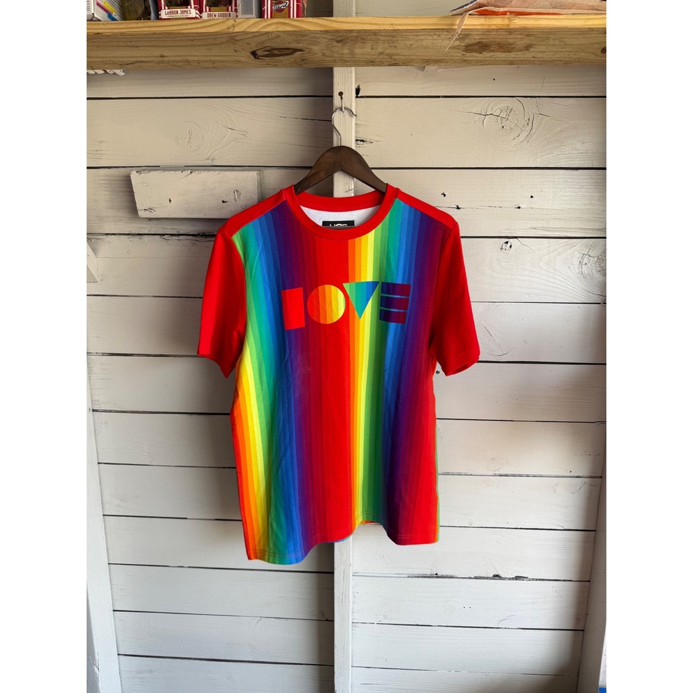 UGG RTW Pride Love Rainbow Stripe T-Shirt Mens Size L Short Sleeve Crewneck Red